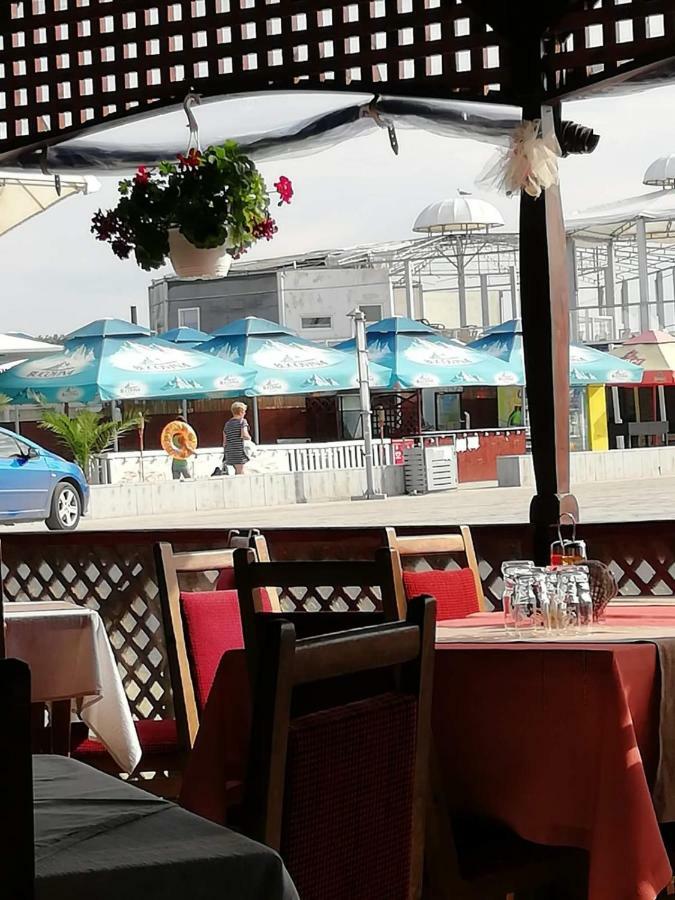 Pensiunea Scoika Steaguri 넵툰 외부 사진